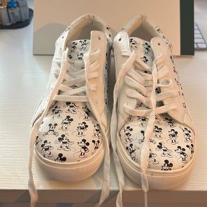 Disney American Eagle Outfitters Mickey Mouse Sneakers